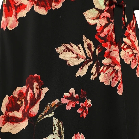 NWOT Lulus Divine Blooms Black Floral Print One-Shoulder Midi Wrap Dress Large - Picture 5 of 10